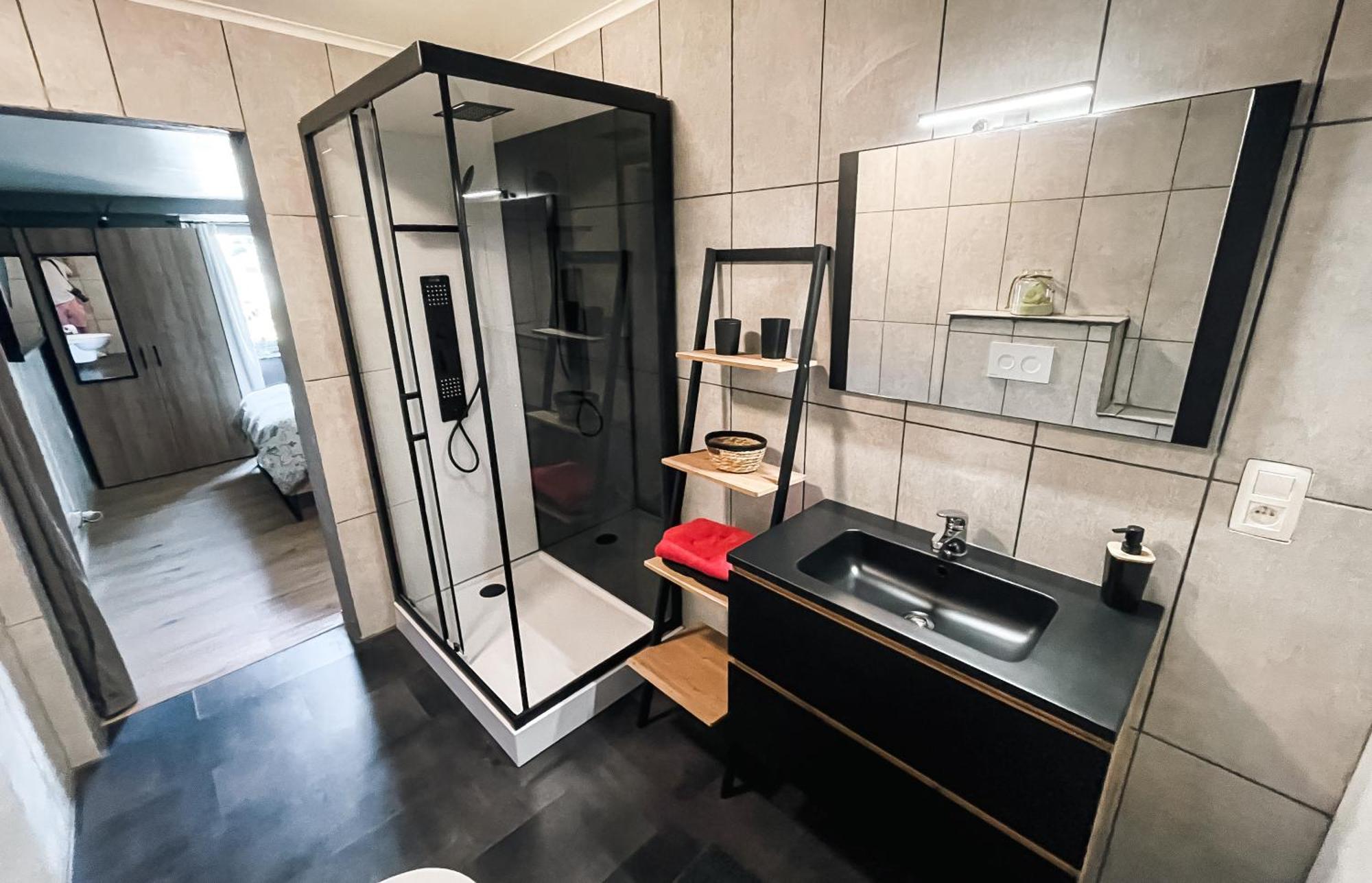 Le Petit Broux Bed & Breakfast Айвейл Екстериор снимка